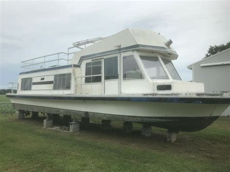 2mi $60,000 Nov 11 1996 Ros custom downeast <strong>boat</strong> $60,000 (isp > Cape may) 92. . Craigslist house boats for sale near Parbatipur